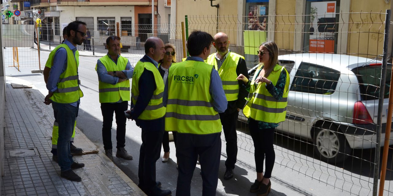 L’Ajuntament de la Vall d´Uixó i Facsa renoven la xarxa d´aigua potable de la Plaça del Centre