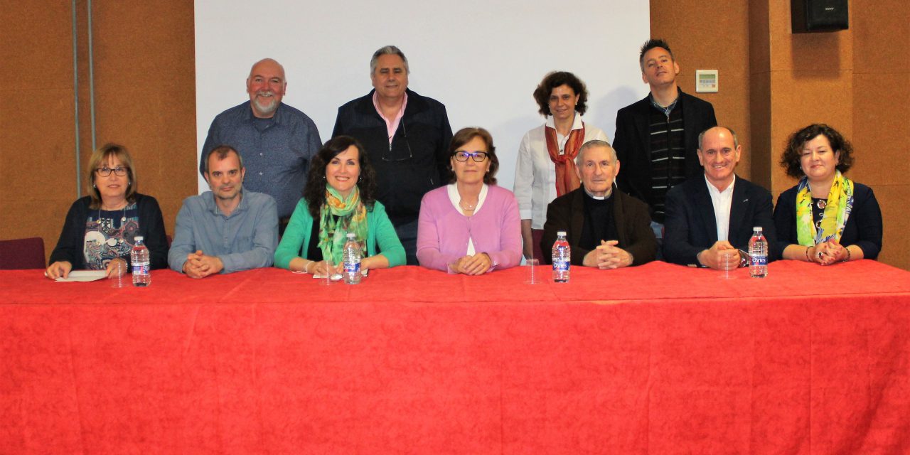 L’IES Llombai de Borriana uneix a la comunitat educativa de la ciutat en el projecte de la Gala Multicultural Solidària