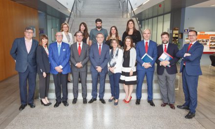 Dos professors i una alumna de doctorat guanyen el tercer concurs Research Pitches de divulgació científica de l’UJI