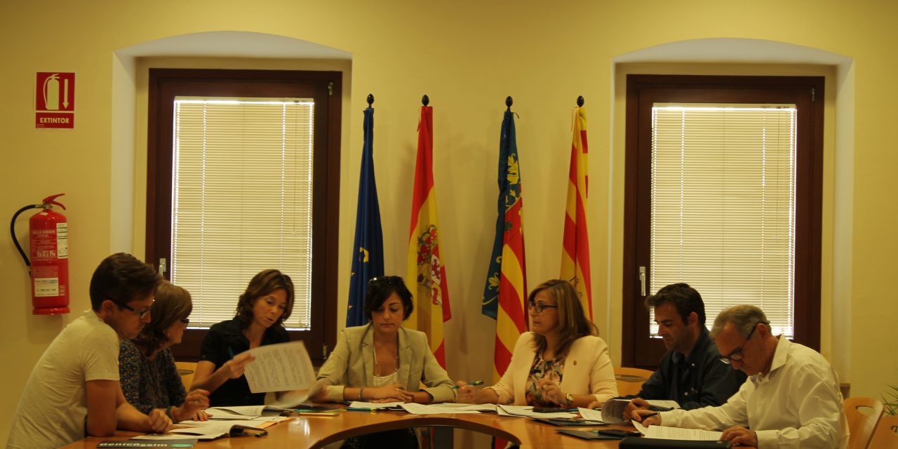 Unanimitat en el Ple municipal per a condemnar la violència masclista i reclamar la intensificació dels protocols de protecció a les víctimes