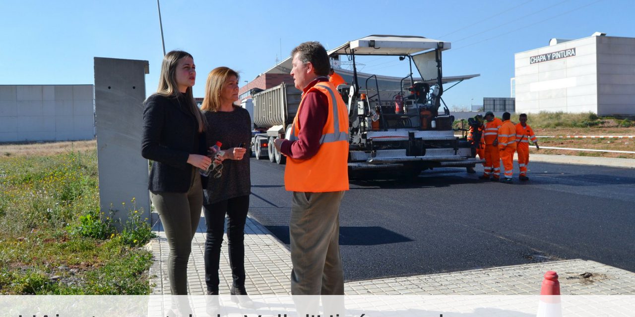 L’Ajuntament de la Vall D´Uixó arregla i asfalta el Polígon la Travessa