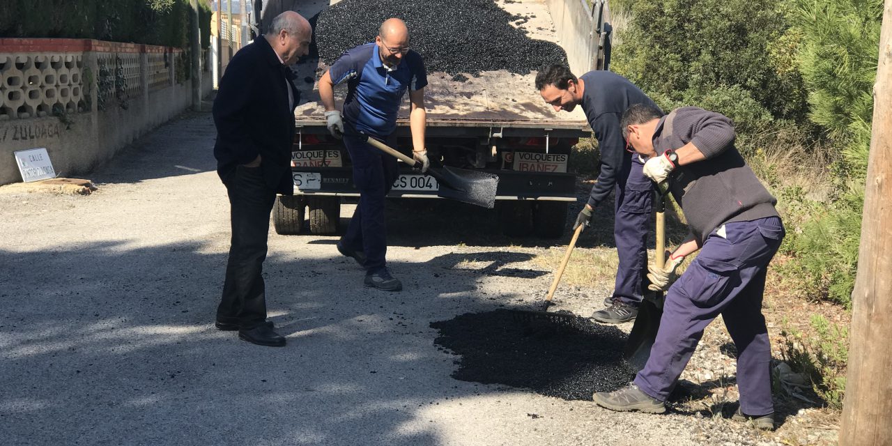 L’ajuntament millora alguns vials de la zona sud