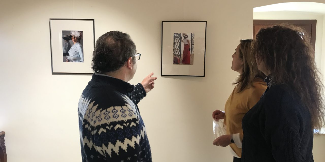 Raúl Viciano obri la seua exposició com a guanyador de la fotomarató de Benicàssim Belle Époque