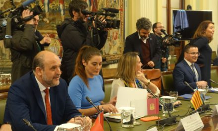 Mireia Mollà mantindrà una reunió amb el sector agrícola i ramader per a treballar en estratègies conjuntes que garantisquen preus dignes