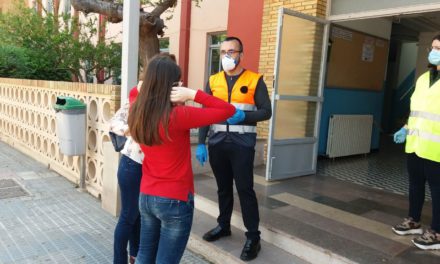 Vila-real entrega màscares en el primer dia d’eixides autoritzades de menors i prepara ja el repartiment en els domicilis per correu en els pròxims dies