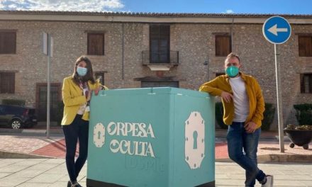 Orpesa Oculta ‘revela’ els secrets de dos enclavaments del municipi: el campanar i la Casa Gran