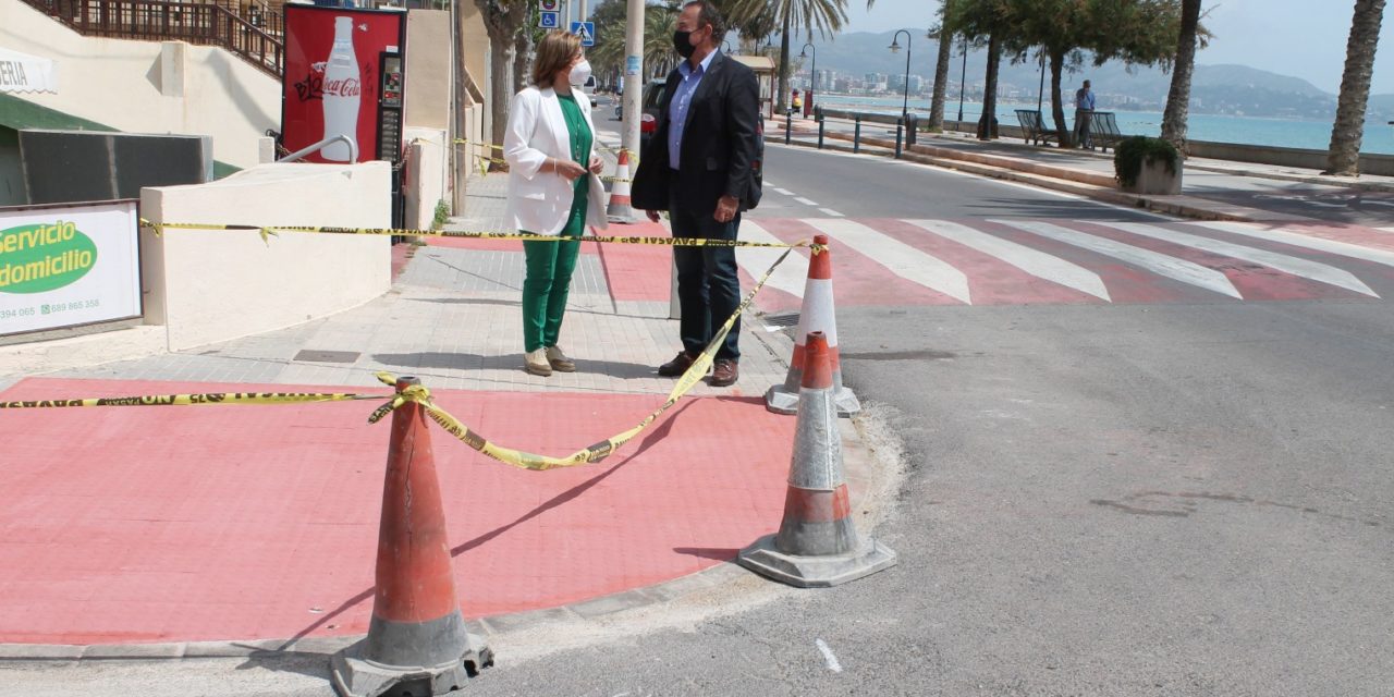 Benicàssim realitza rebaixes en voreres per a millorar l’accessibilitat en la zona sud