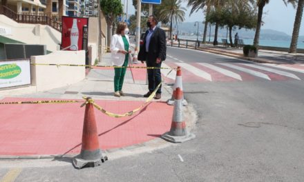 Benicàssim realitza rebaixes en voreres per a millorar l’accessibilitat en la zona sud