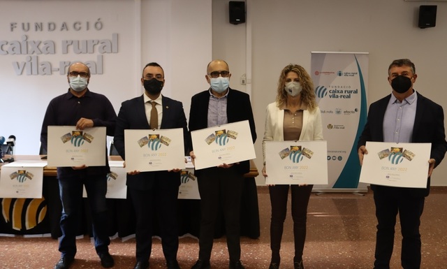 El calendari solidari de la Fundació Caixa Rural recopila imatges representatives de la ciutat a benefici d’AFA Castelló i la seua residència