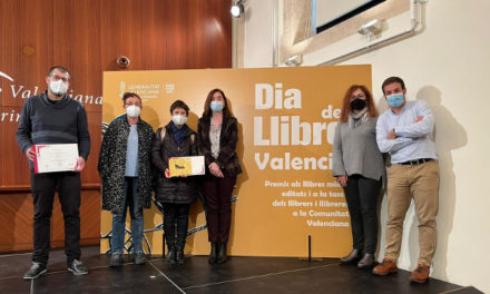 La Universitat Jaume I participa com a jurat en els Premis als llibres millor editats