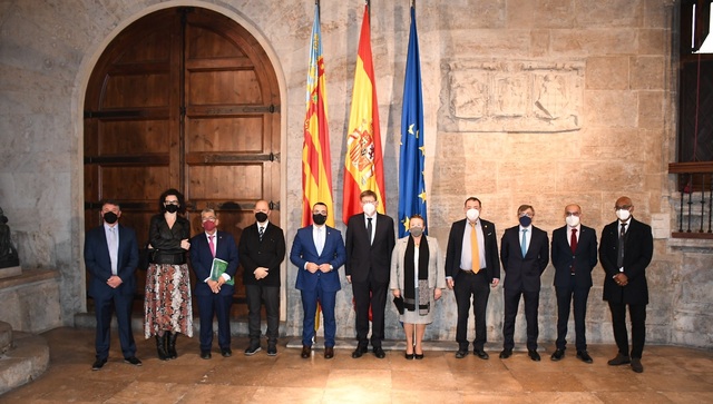 Ximo Puig reconeix el lideratge de Vila-real en ocupació gràcies a la innovació i l’aliança entre els sectors socioeconòmics