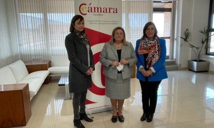 Benicàssim reforça l’aliança amb la Cambra de Comerç de Castelló per a la innovació del teixit comercial del municipi