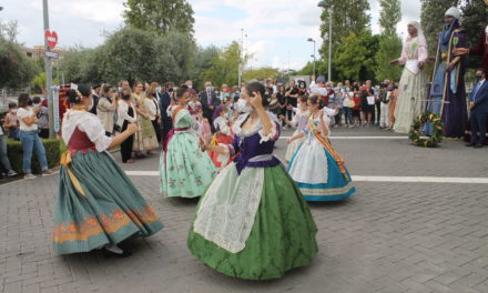 Benicàssim celebra el 9 d’octubre amb la tradicional cercavila, tallers i focs artificials