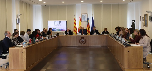 El Ple prorroga dos anys la bonificació del pàrquing de la plaça Major de Vila-real amb una inversió anual de 117.000 euros