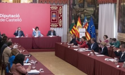 La Diputació de Castelló cedeix els terrenys annexos a l’Aeroport de Castelló a la Generalitat Valenciana per a afavorir el desenvolupament de la infraestructura i del turisme provincial