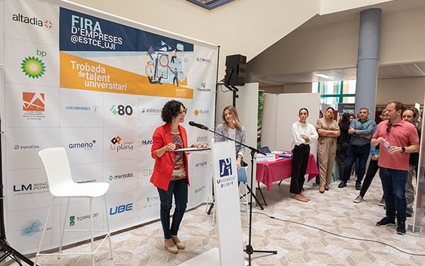 L’UJI afavoreix l’ocupabilitat de l’estudiantat de l’ESTCE amb la Fira d’Empreses