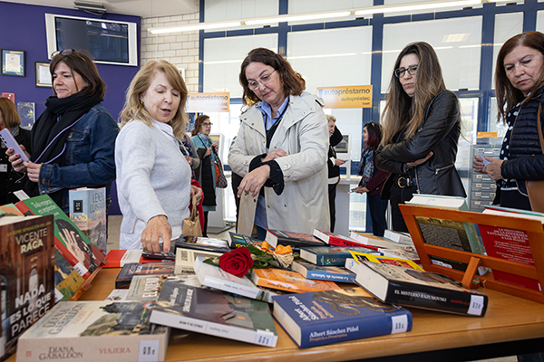 L’UJI celebra la XXVI edició del Dia del Llibre amb xarrades, noves adquisicions bibliogràfiques i visites guiades