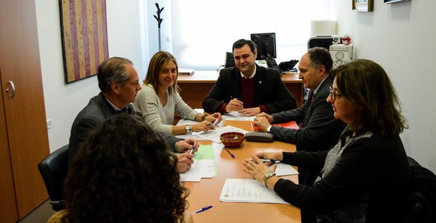 Vila-real i la Cambra de Comerç treballen en un acord de cessió del Viver d’Empreses I a l’ajuntament