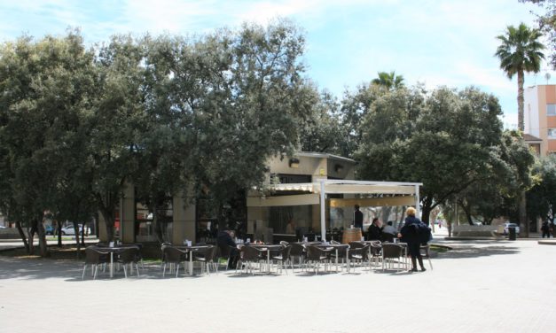 L’exempció de la taxa de terrasses estalviarà quasi 100.000 euros a 71 negocis d’Almassora