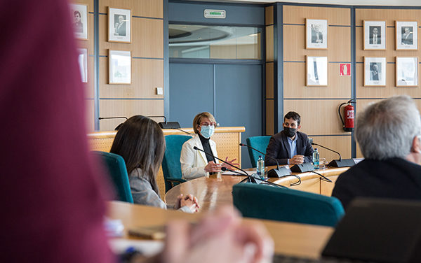 L’UJI i Educació acorden impulsar la creació del Centre d’Innovació Educativa i Tecnologies Digitals