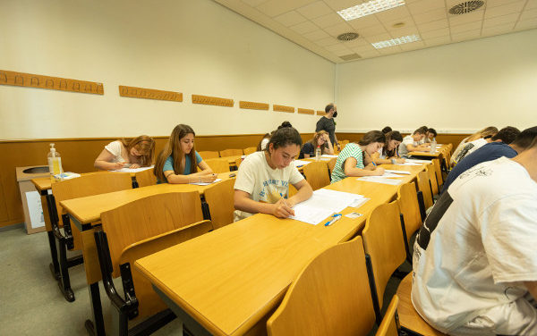 El 88,77% dels examinats a l’UJI en la convocatòria extraordinària de les PAU supera les proves