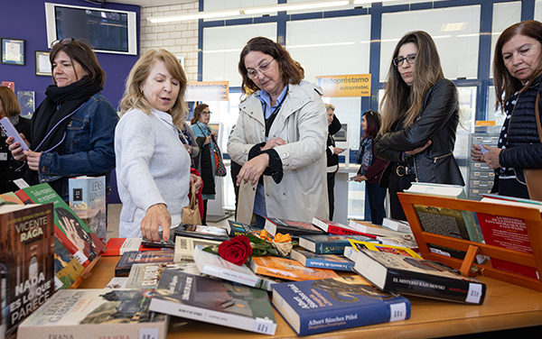 L’UJI celebra la XXVI edició del Dia del Llibre amb xarrades, noves adquisicions bibliogràfiques i visites guiades