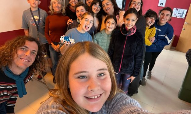 Benicàssim aposta per la dinamització juvenil i incrementa un 40% l’activitat per a jóvens del Casal Jove este 2025