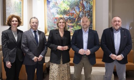 Barrachina exigix al Govern d’Espanya que faça costat a la ceràmica davant el nou marc ambiental de la UE i recolza la nova cita professional ‘Time of Spain’
