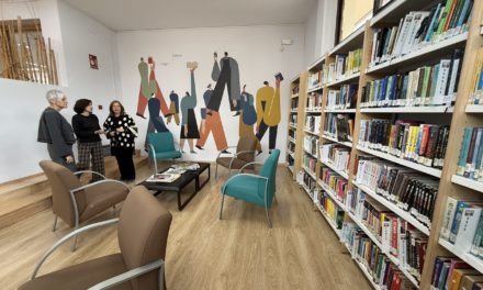 Benicàssim renova l’espai de lectura infantojuvenil que compta ja amb prop de 10.000 exemplars