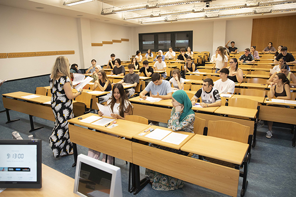 Més de 600 estudiants inicien la convocatòria extraordinària de les PAU a l’UJI