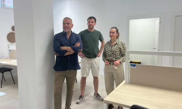 La Vall d’Uixó obri una nova sala d’estudi amb 47 places i ampli horari per a estudiants i opositors