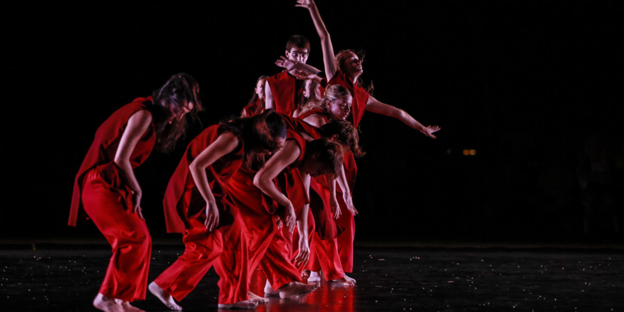 Cita amb la dansa eclipsa la nit  en l’Amfiteatre Pepe Falomir