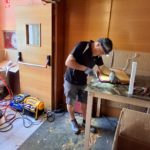 Vila-real inicia la renovació de l’entapissat de les butaques de l’Auditori Municipal per a obrir de nou a l’octubre