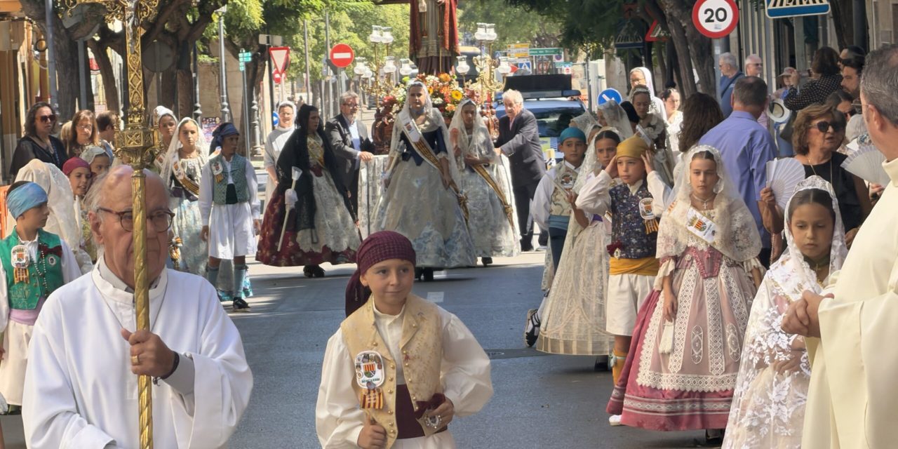 Benicàssim celebra amb devoció el dia del seu patró Sant Tomás